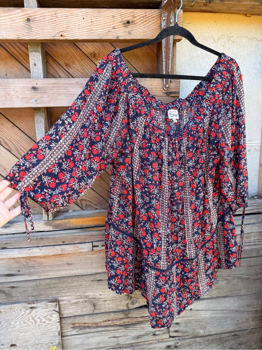 Como Vintage Navy Tunic with Red Floral Print - Picture 3 of 8